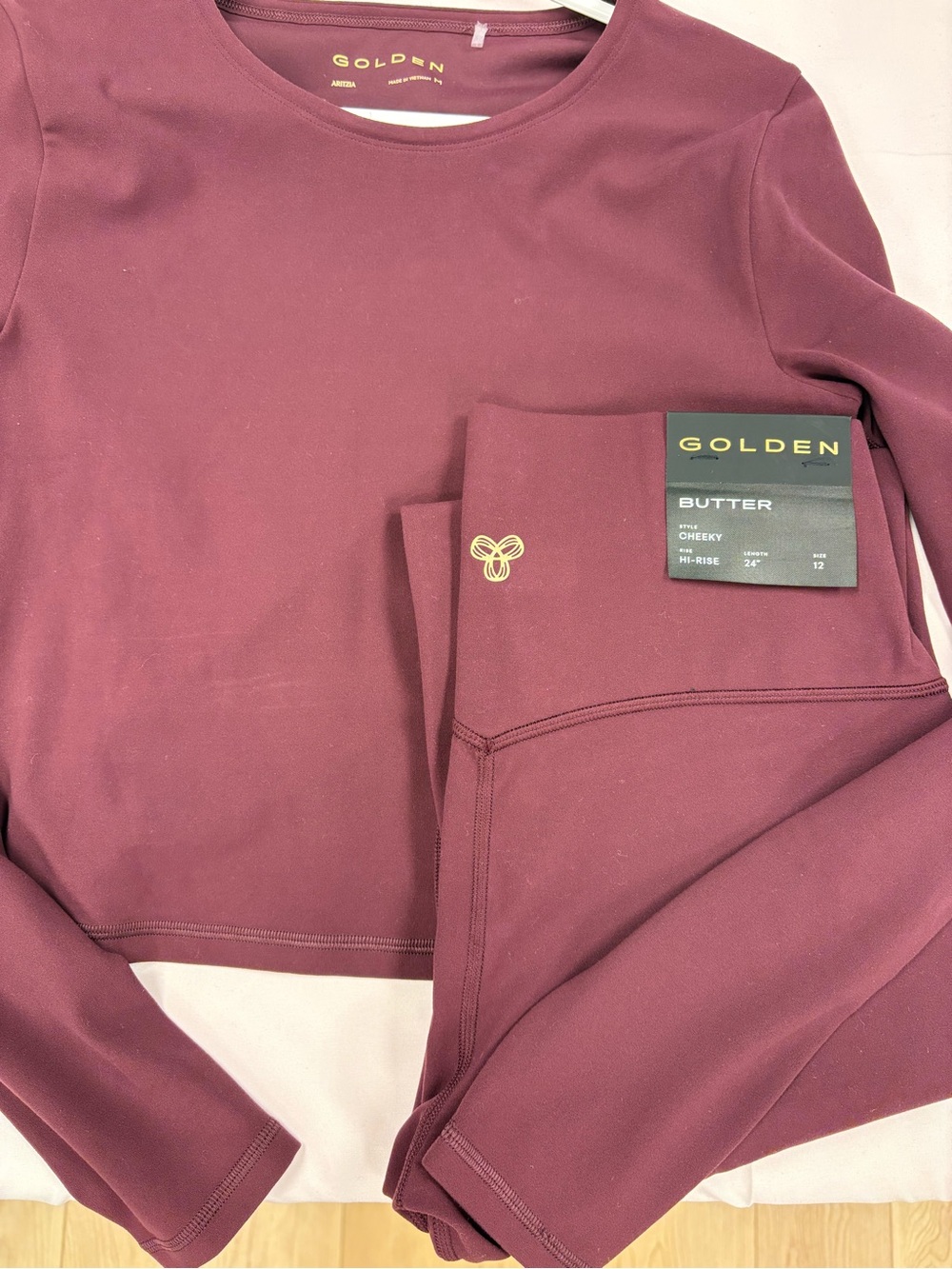 NWT aritzia butter set